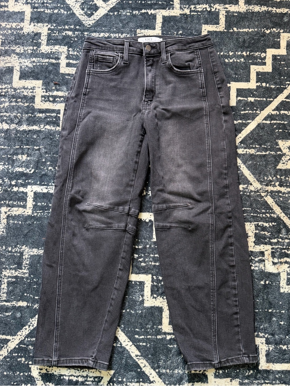 VICI Wild Honey High Rise Barrel Jeans Black Size 28